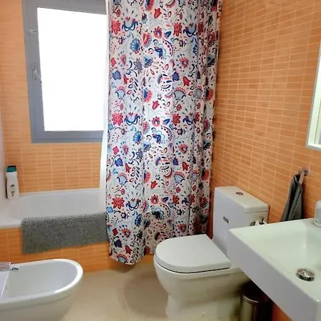 Apartment Muy Acogedor A 200m De La Playa